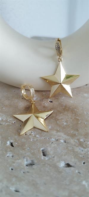 Gold Yıldızlı Küpe