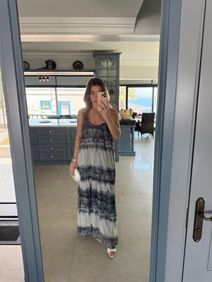 Gri- Ekru Batik Desenli Büzgülü İp Askılı Elbise