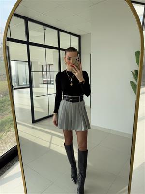 Gri  Pilili Çift Kemerli Etek