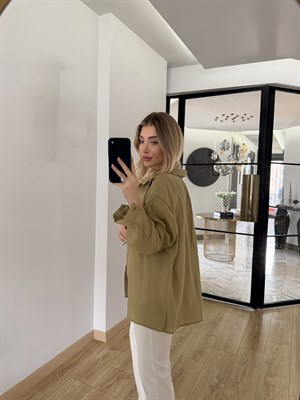 Haki Düşük Omuzlu Oversize Tensel Gömlek-4612