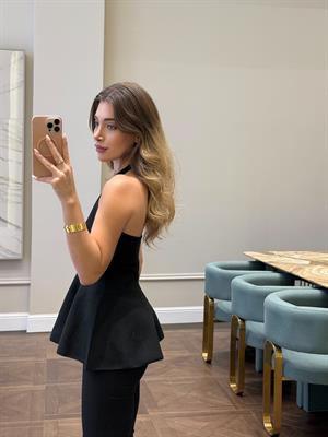 Halter Yaka Metal Detaylı Peplum Triko Bluz Siyah -10787