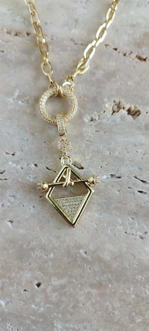 İltus Taşlı Gold  Kolye