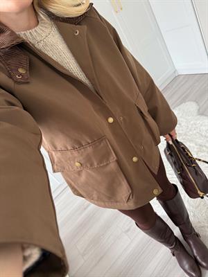 Kahve Kadife Yakalı Marka Model Ceket 