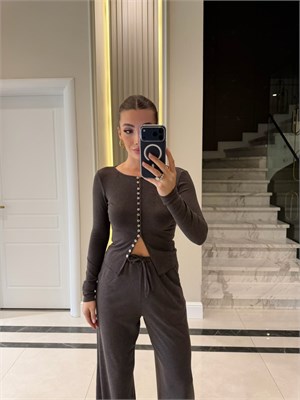 Kahve Önü Düğmeli Lia Takım