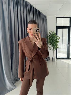 Kahve Rengi Marka Model Kuşaklı İkili Kumaş Takım
