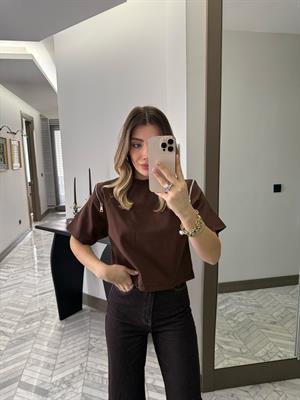 Kahve Rengi Omzu Fermuarlı Tişört- 251005