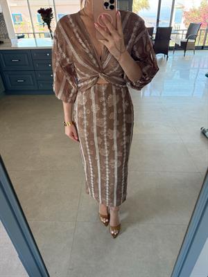 Kahve Rengi Uzun Lilyum Elbise 