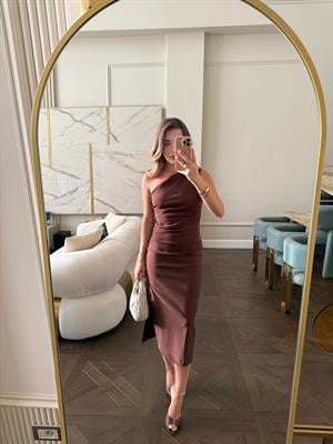 Kahve  Tek Omuz Drapeli Elbise 