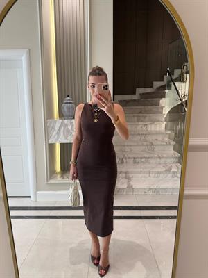 Kahve Vücuda Oturan Midi Elbise