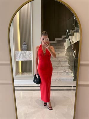 Kırmızı Boyundan Askılı Elbise 