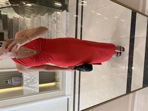 Kırmızı Boyundan Askılı Elbise 