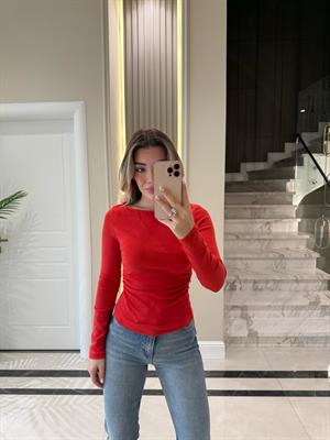 Kırmızı  Büzgülü Kayık Yaka Top-31401