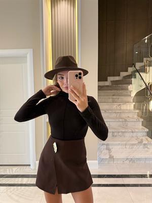 Koyu Kahve  Dik Yaka Uzun Kollu Top -31391