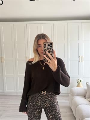 Koyu Kahve Kayık Yaka Basic Triko Kazak- 10804