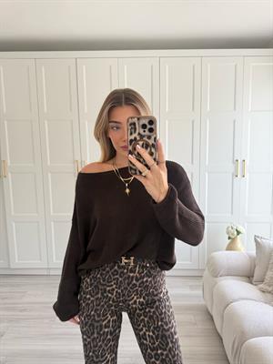 Koyu Kahve Kayık Yaka Basic Triko Kazak- 10804