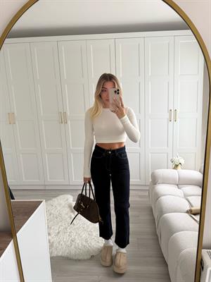 Koyu Lacivert Boyfit Paçası Kesik Jean  