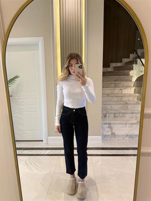 Koyu Lacivert Kesik Paçalı Boy Fit Jean -2136