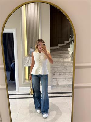 Kemik Gold Düğmeli Yakalı Yelek 