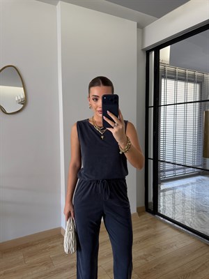 Lacivert Sıfır Kol Modal Kumaşlı Bluz Pantolon İkili Takım - 7272