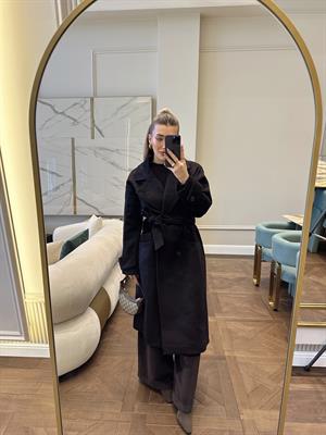 Marka Model Astarlı Mor Kaşe Kaban 