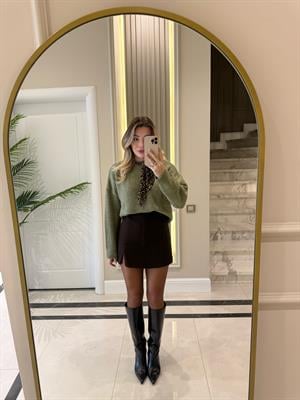 Marka Model Kahve Yırtmaçlı Şort Etek