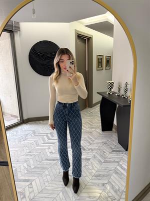 Mavi  Mini Flare Baklava Desen Taşlı Jean