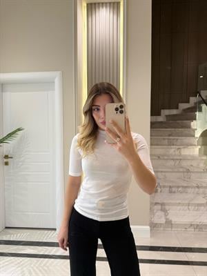 Optik Beyaz Yüksek yakalı Tshirt-30481