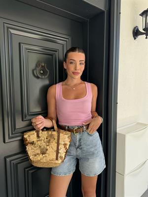 Pembe Havuz Yaka Krl Fitili Atlet