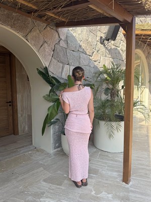 Pembe Kendinden Dokulu Drape Detaylı İkili Takım