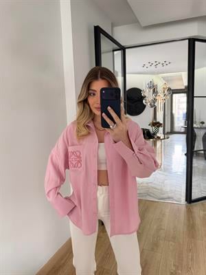 Pembe Orjinal Marka Cebi Nakışlı Gömlek