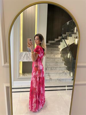 Pembe Uzun Ebruli Elbise