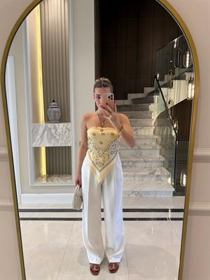 Sarı Saten Sırtı Bağlamalı Bluz 