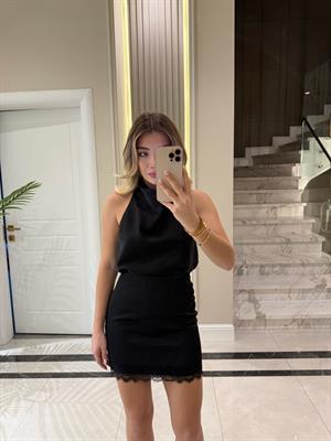 Saten Tok Kumaş Boyundan Askılı Bluz 