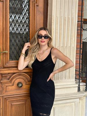 Siyah Askılı  Ajurlu Elbise