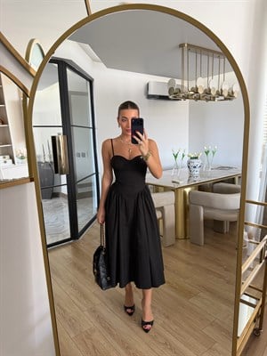 Siyah Askılı Gögüs Gloplu Maxi Elbise - 12367