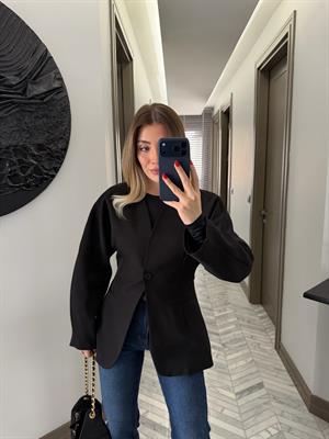 Siyah Belden Oturtmalı Blazer Ceket