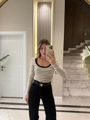 Siyah-Beyaz Çizgili Havuz Yaka Fitilli Triko Body