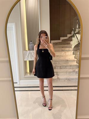 Siyah Boyundan Askılı Mini Elbise