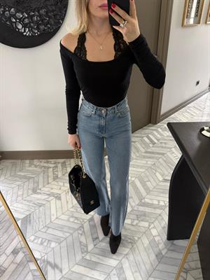 Siyah Boyundan Dantelli Bluz-1017