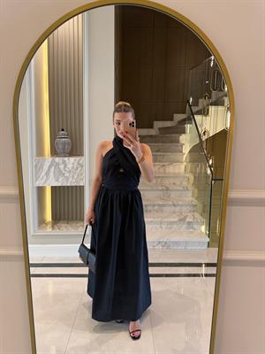 Siyah Çapraz Bağlamalı  Midi Elbise 