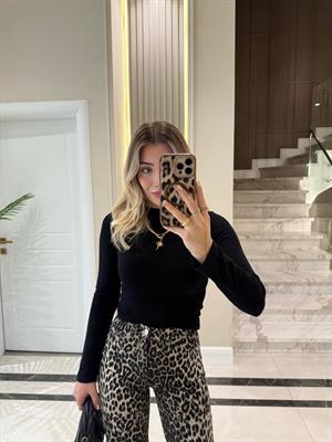 Siyah Leopar Desenli Straight Jean