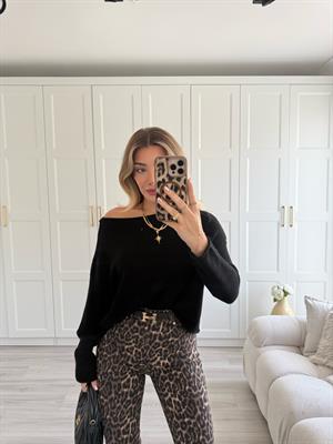 Siyah Kayık Yaka Basic Triko Kazak- 10804