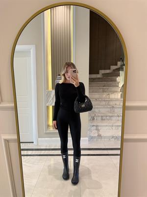 Siyah Kayık Yaka Uzun Kollu Top 31332