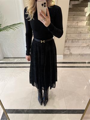 Siyah Kendinden Desenli Etek-1136