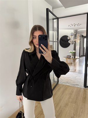 Siyah Kruvaze Yaka Vatkalı Gömlek-5029