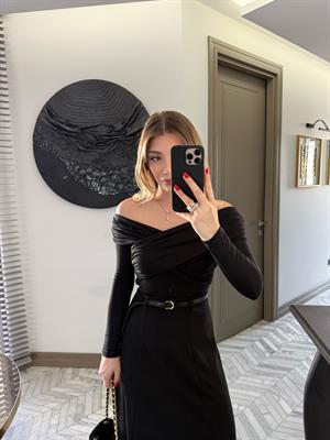 Siyah Madonna Yaka Kemerli Elbise 37173