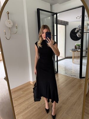 Siyah Midi Boy Verev Kesim Elbise-1025