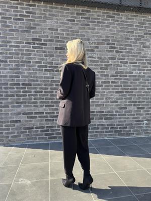 Siyah Modal Kumaşlı Blazer- Pantolon İkili Takım