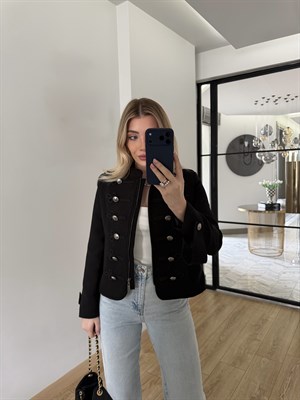 Siyah Napolyon Düğme Detaylı Ceket-9729