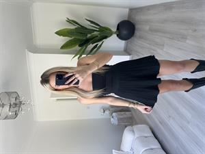 Siyah Piliseli Şort Astarlı Etek